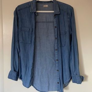 Hollister Soft Denim Button Up